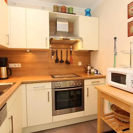 Duenenhaeuser Haus 7a *