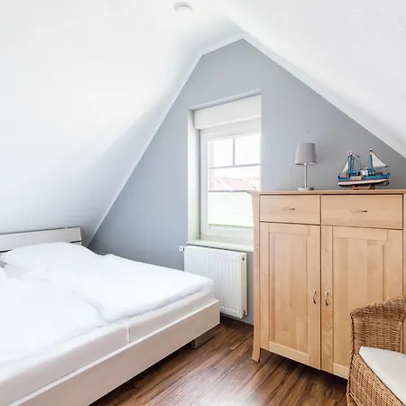 Duenenhaeuser Haus 7a *